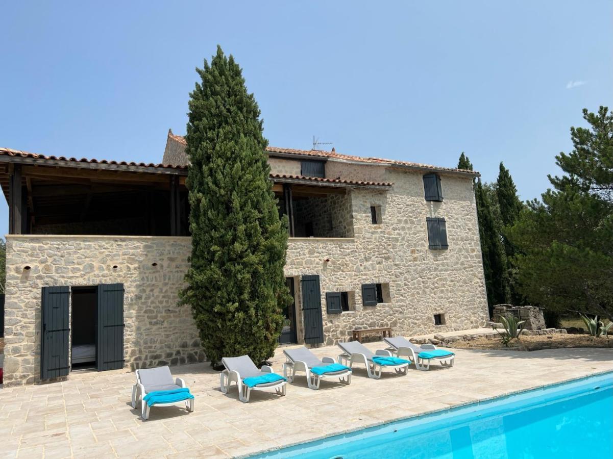 Luxurious Family House With Pool In Ardeche. Villa เลส์วองส์ ภายนอก รูปภาพ