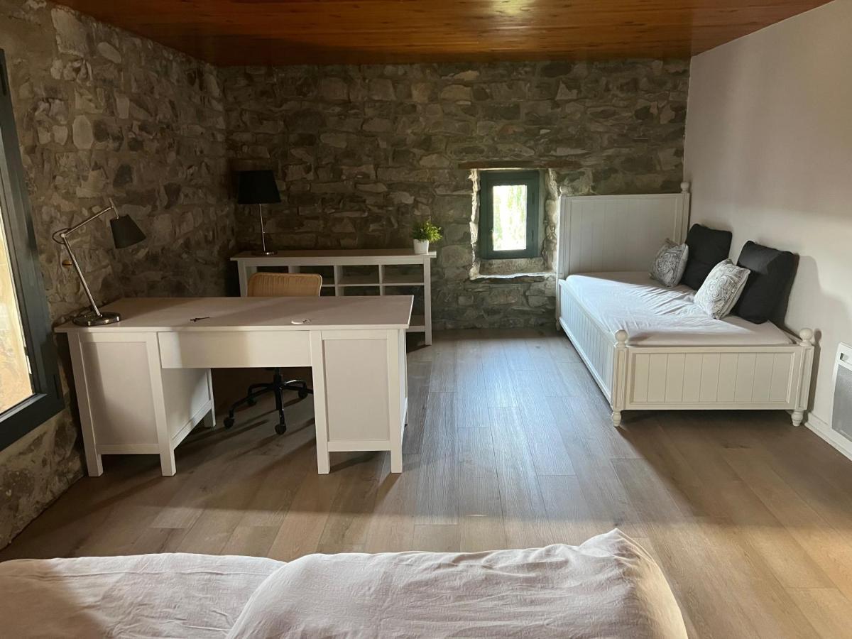 Luxurious Family House With Pool In Ardeche. Villa เลส์วองส์ ภายนอก รูปภาพ